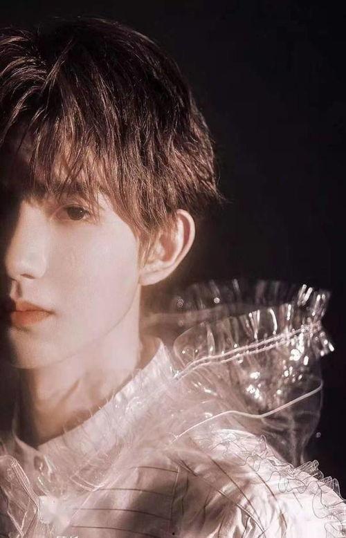 王源搞笑视频图片,笑点满满，欢乐无限